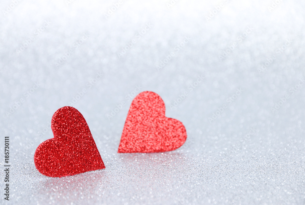Obraz premium Red heart on the White background Glitter Luxury Elegant Happy valentine day festive.with space for your text.
