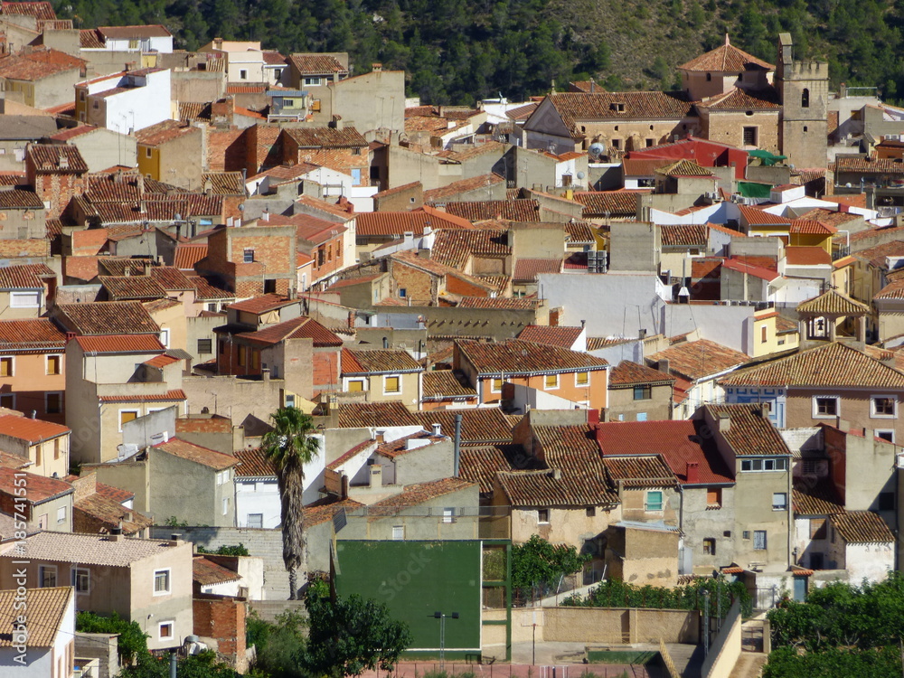 Obraz premium Liétor es un municipio español situado al sureste de la península ibérica, en la provincia de Albacete, dentro de la comunidad autónoma de Castilla-La Mancha