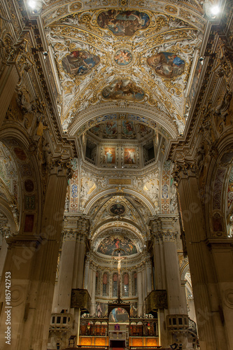 interior basilica