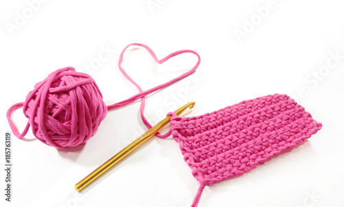 crochet, pink yarn