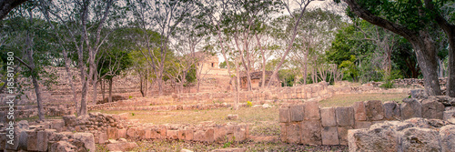 Banner : Yucatan, Mexico : ruins of Chichen Itza