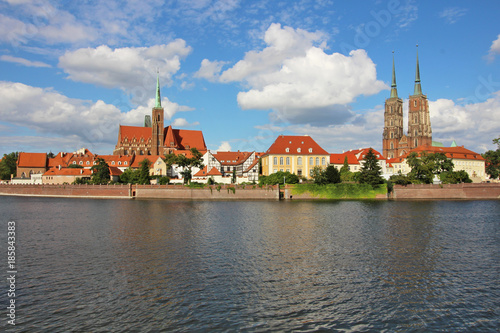 Paseo del río Oder, Wroclaw, Polonia