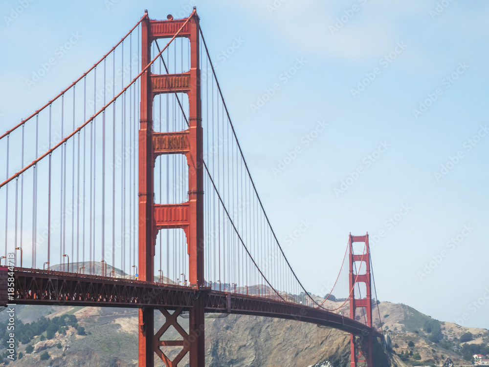Fototapeta premium Golden Gate Bridge - San Francisco, California, CA, USA