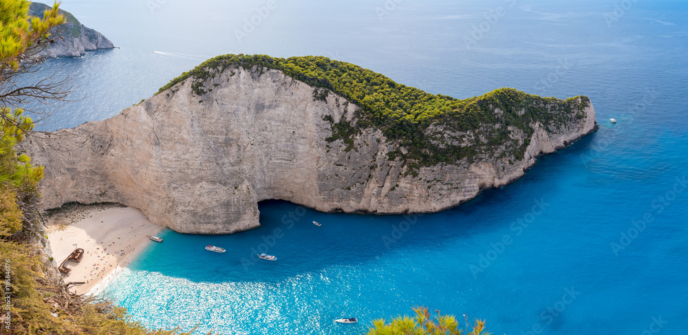 Obraz premium Famous Shipwreck beach. Beach of Navagio, Zakynthos, Greece.
