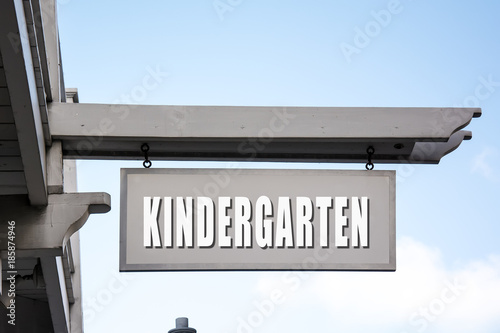 Schild 267 - Kindergarten