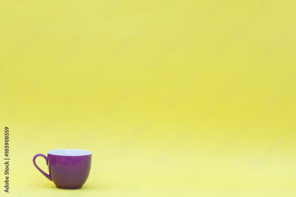 Minimalist image of coffee mug Minimalist image of coffee mug