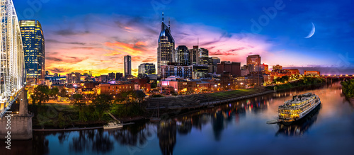 Nashville sunset with General Jackson showboat
