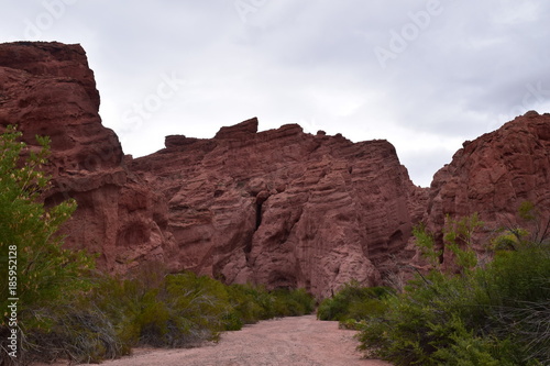 Paisaje de monta  a