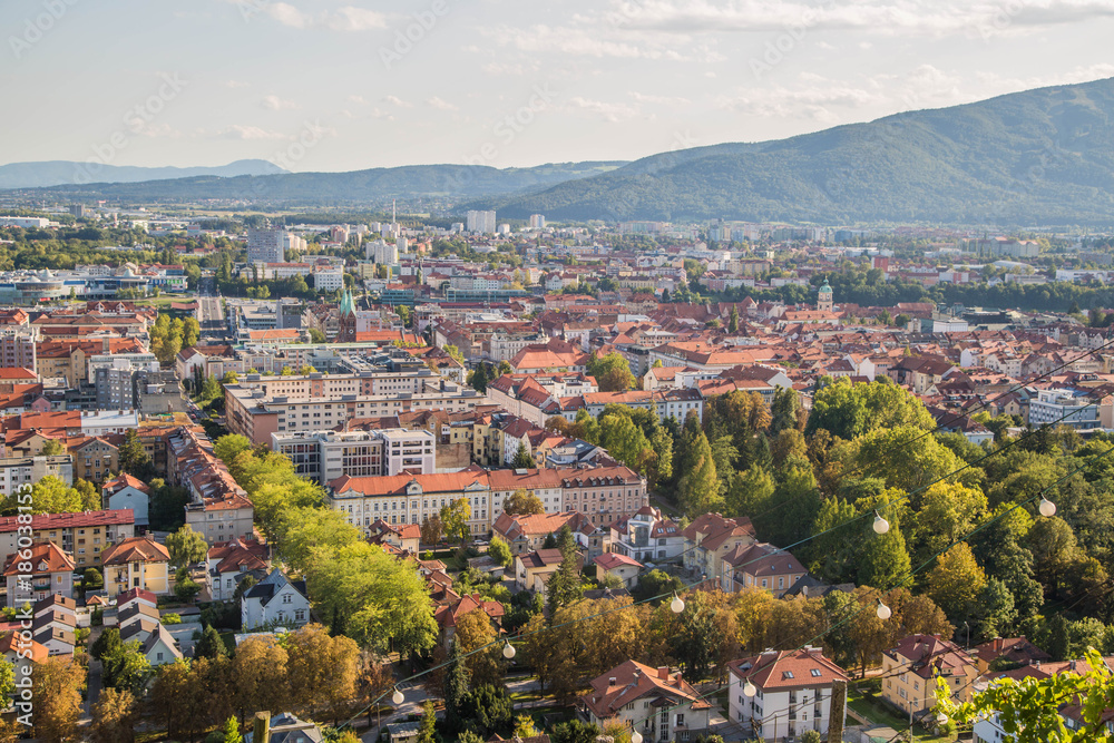 Ausblick und Sehenswürdigkeiten von Maribor, Slowenien