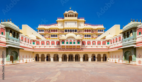 City Palace in Jaipur photo