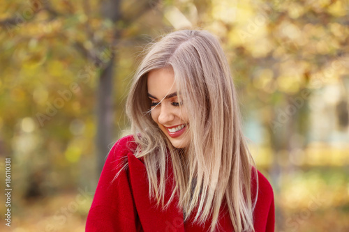 Beautiful smiling woman in ...