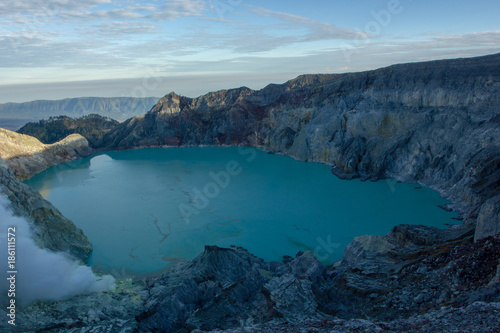 Ijen Crater © erwinjonathan