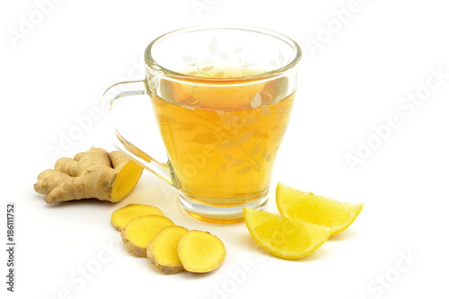 herbata z imbirem i cytryną