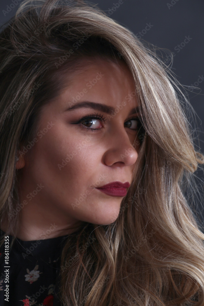 Fototapeta premium studio portrait of a beautiful model girl