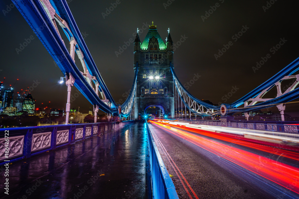 Obraz premium Tower Bridge at Night