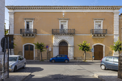 Obraz na plátně sicilia, santa crove camerina, palazzo arezzo, di Celestri
