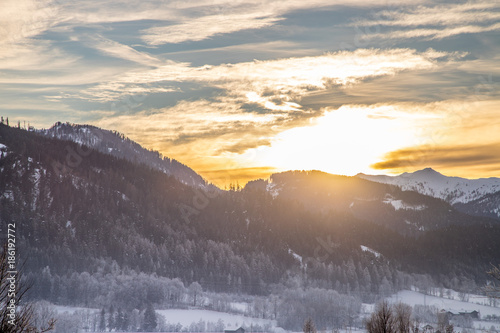 Sonnenuntergang Gebirge, Nähe Radstadt © Patrick Daxenbichler