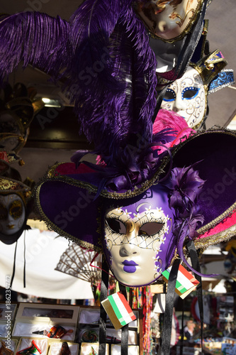 Fototapeta Naklejka Na Ścianę i Meble -  Venetian carnival mask on a market stall