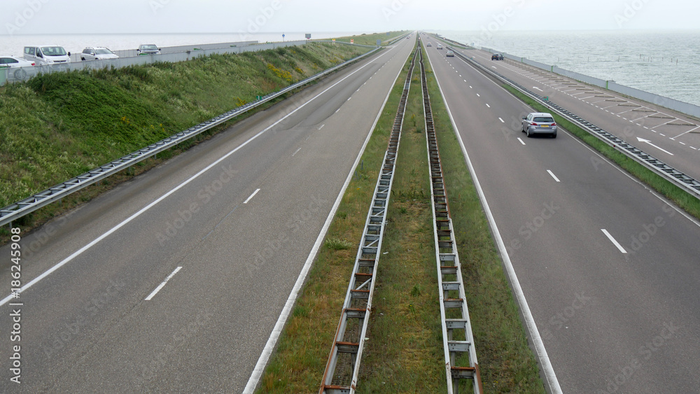 Fototapeta premium Diga Afsluitdijk in Olanda