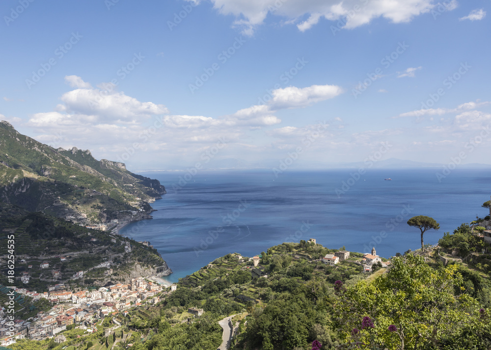 Amalfi Coast (Italy) Amalfi Coast (Italy)