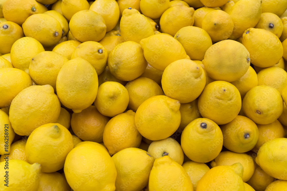 a lot of yellow lemons