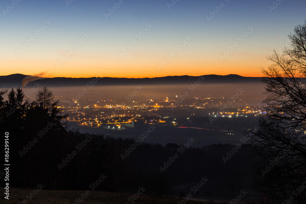 Obraz premium Colorful sunset above czech city Budweis