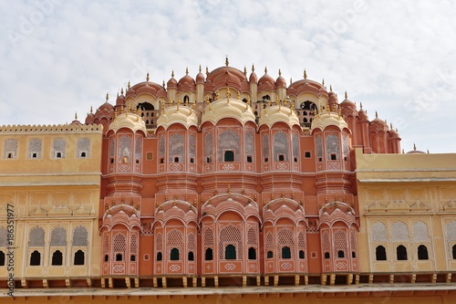 historical monument hawa mahal in jaipur rajasthan india