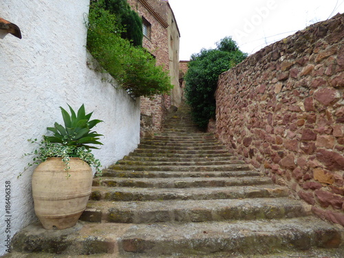 Villafamés, pueblo de la Comunidad Valenciana, España,s ituado en la provincia de Castellón, en la comarca de la Plana Alta. photo