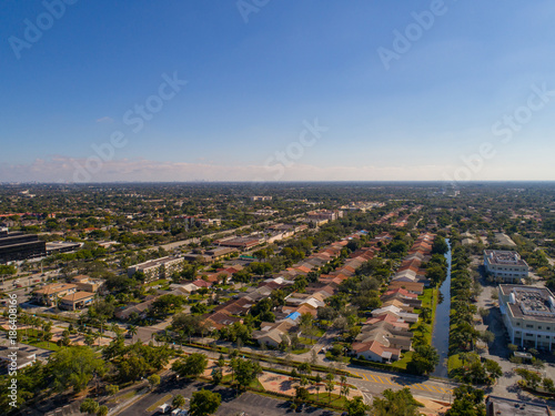 Fototapeta Naklejka Na Ścianę i Meble -  South Florida Urban Aerial Photography