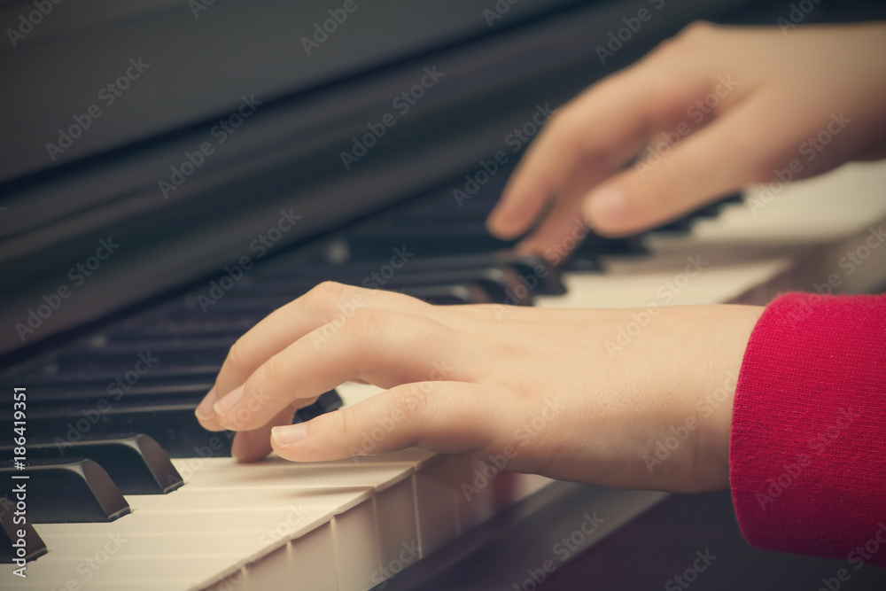 Fototapeta premium piano