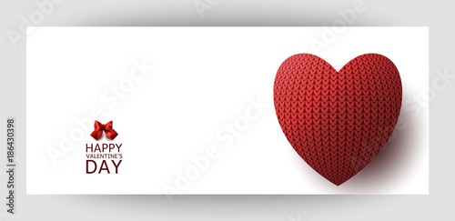 Horizontal gift design background
  with red knitted hearts. For Valentine's Day, Wedding, Birthday. For a banner, postcards. flyer, label, certificate, company card. Vector.