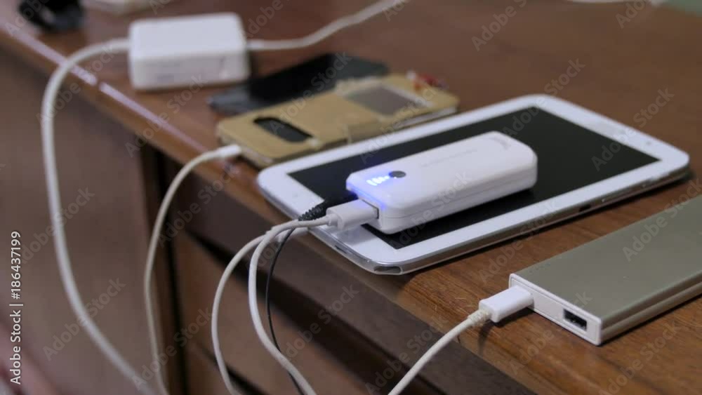 power hub charging station for mobile device power hub charging station for mobile device