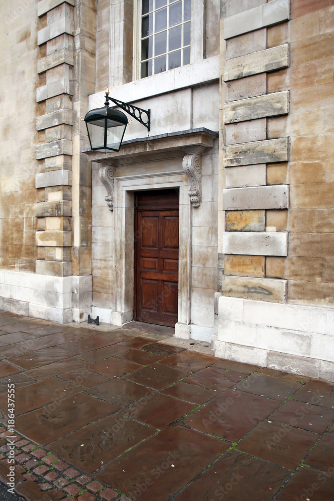 Fototapeta premium side entrance old roxal naval college