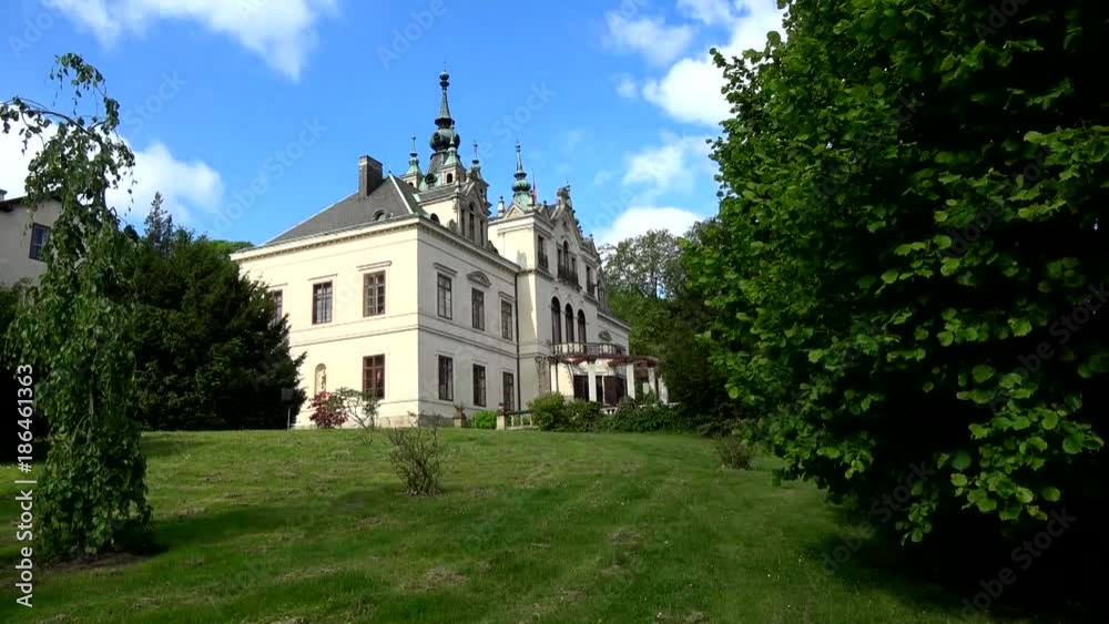 Schloss Velke Brezno, Böhmen, Tschechien
Schloss Velke Brezno, Böhmen, Tschechien