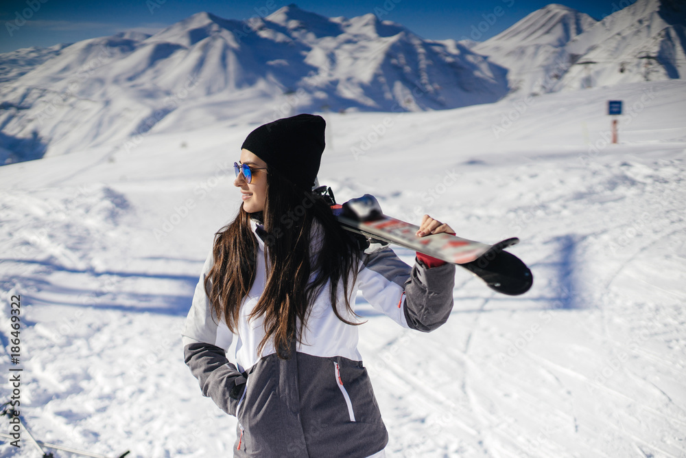 girl with ski