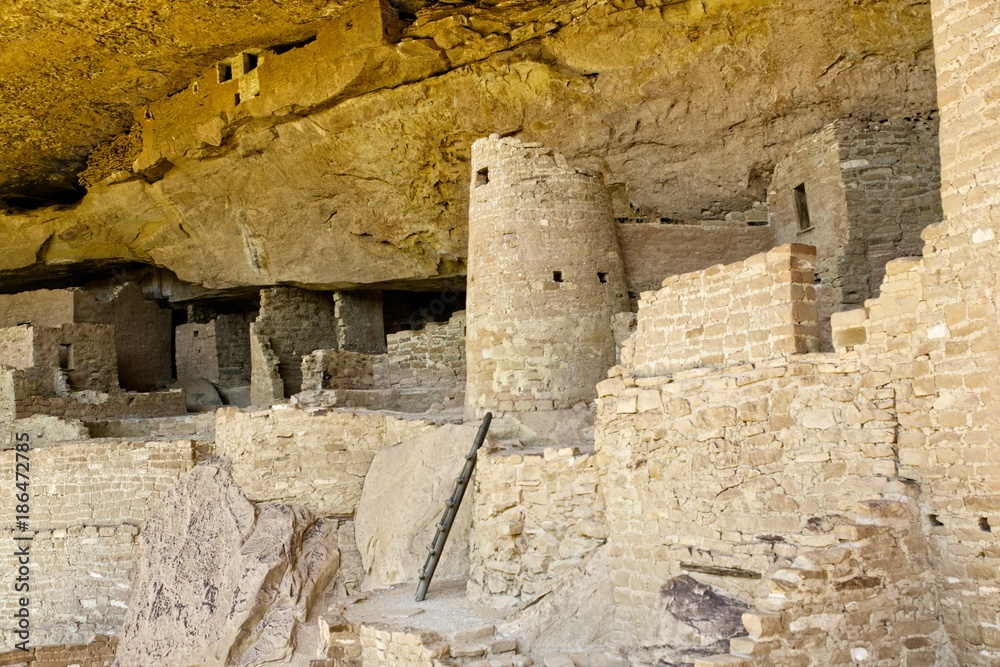 Ancient ruins are all that remain of the Anasazi Puebloan people that once lived at Cliff House at Mesa Verde, Colorado.