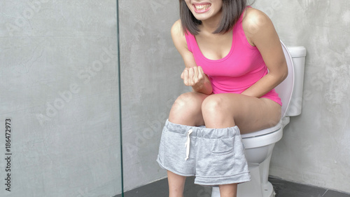 Quadro su tela woman feel pain with constipation