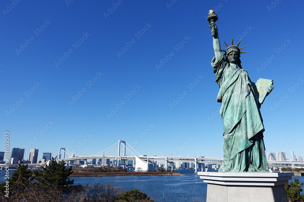 Fototapeta premium Statue of Liberty at Odaiba, Japan