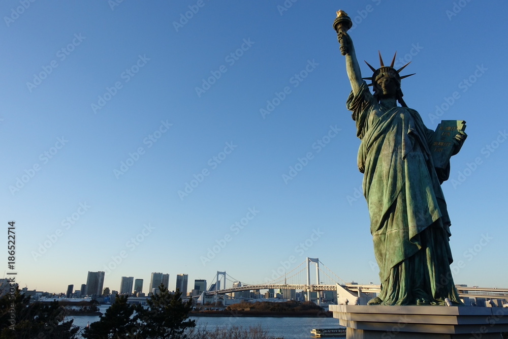 Obraz premium Statue of Liberty at Odaiba, Japan