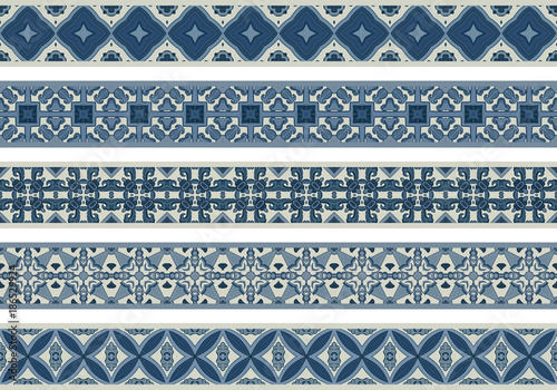 Seamless decorative borders