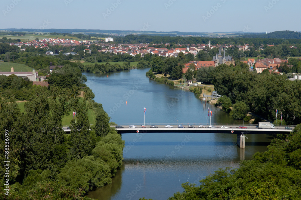 Blick von Bad Wimpfen ¸ber den Neckar