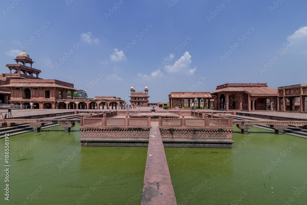 Anup Talao ornamental pool, Fatehpur Sikri, Uttar Pradesh, India