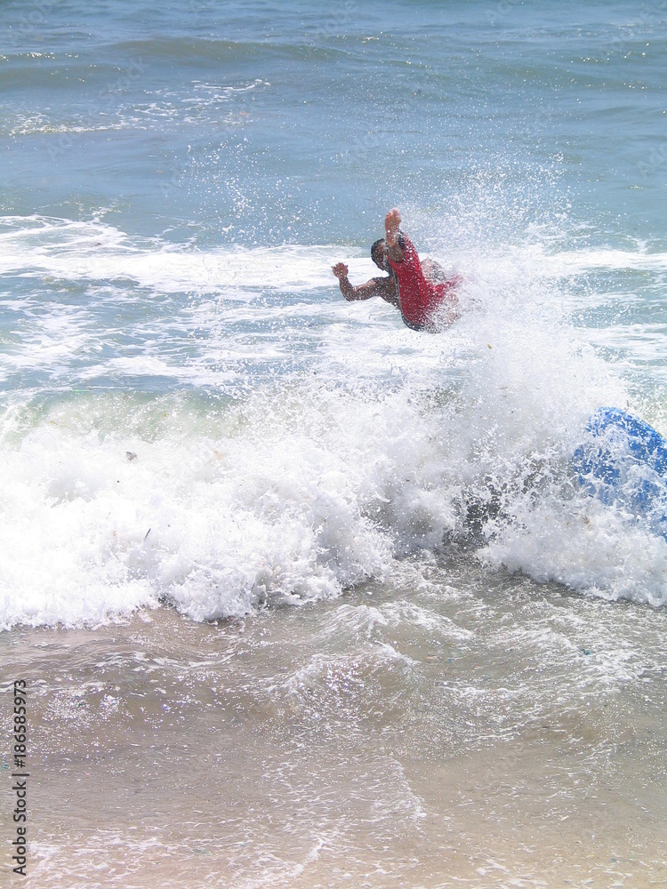 Surf en Bali en Indonesia ( Asia) Isla del sudeste asiatico Surf en Bali en Indonesia ( Asia) Isla del sudeste asiatico