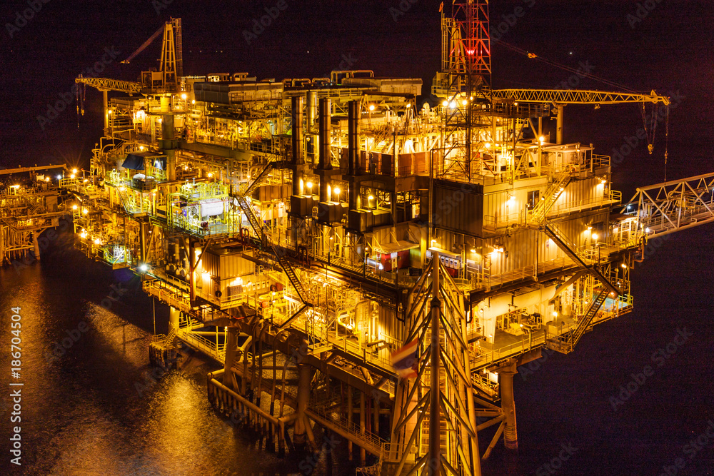 Offshore oil and Gas central processing platform and remote platform ...