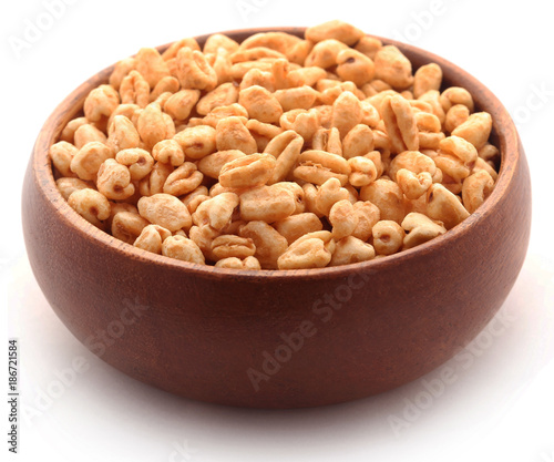 Foto Golden puffed wheat
