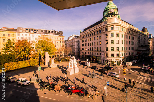 Albertinaplatz bzw. Helmut Zilk Platz in Wien
