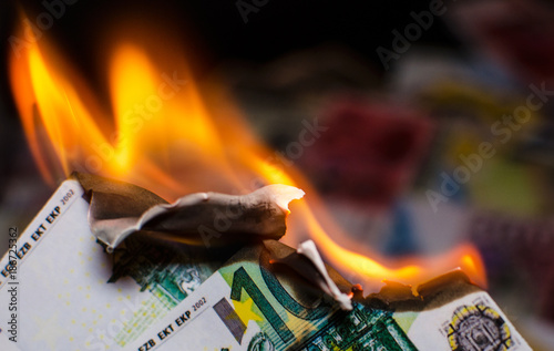 Burning hundred euro