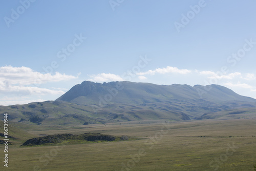 Paesaggio Gran Sasso d'Italia, Monte Bolza al orizzonte  photo