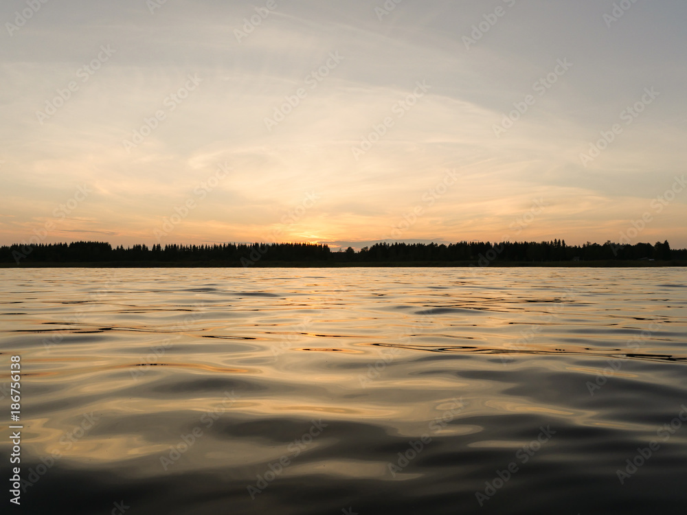Obraz premium Finish lake sunset