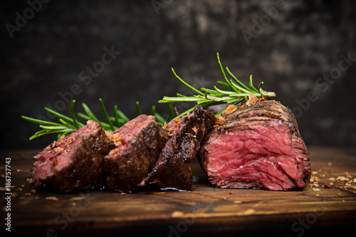 Tableau sur toile Steak gegrillt